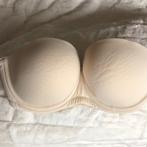Strapless bra - 38C